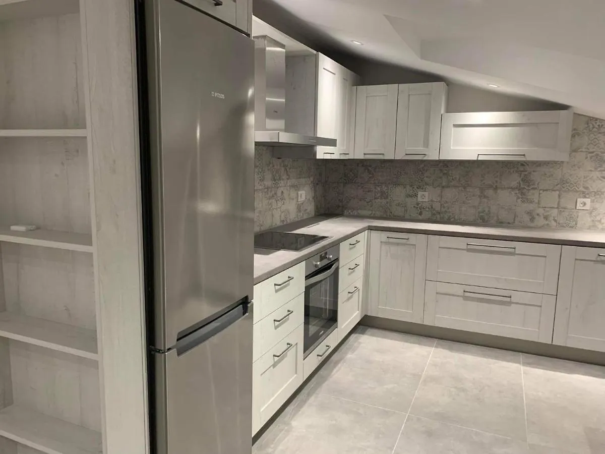 Moulinos Loft Apartment Svoronata