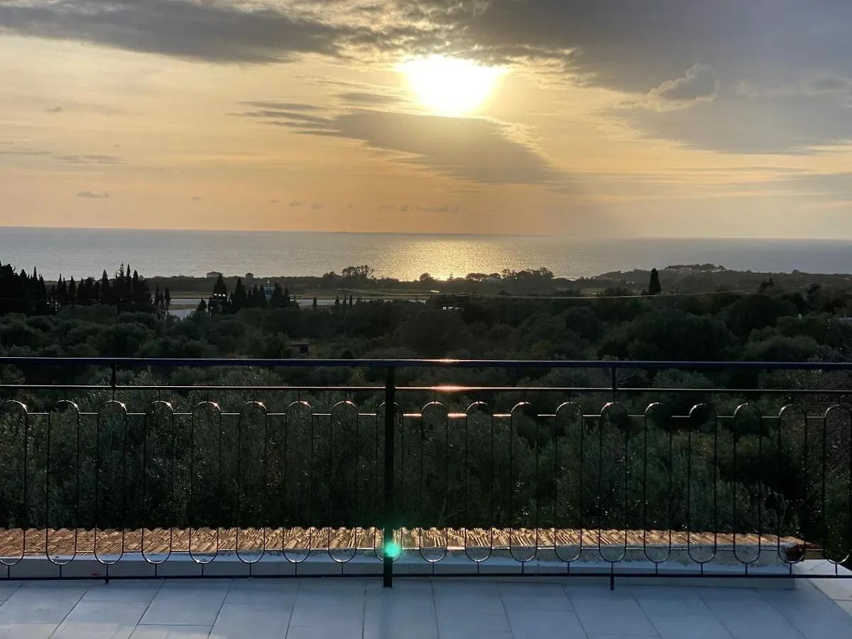 Moulinos Loft Apartment Svoronata