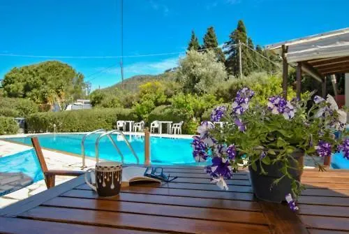 Moulinos Loft Apartment Svoronata