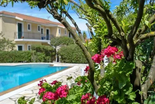 Moulinos Loft Apartment Svoronata
